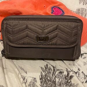 LUG Kickflip Wallet/Crossbody